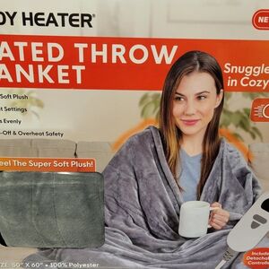 Cozy Gray Heated Throw Blanket